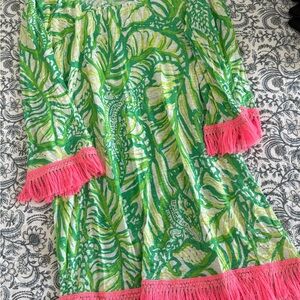 Lilly Pulitzer Green and White Patterned Top